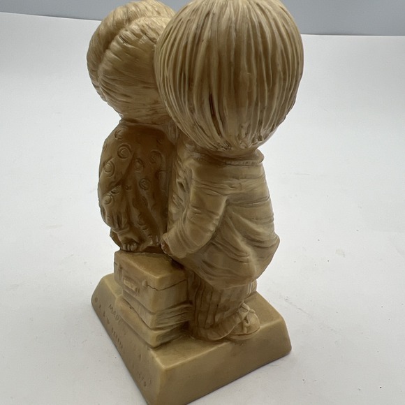 Vintage 1970 R W Berries Statue We Need Each Other Love Couple USA Cute Figurine - Picture 5 of 8